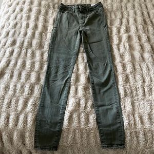 American Eagle super soft Stretch jeans! Size 2 long